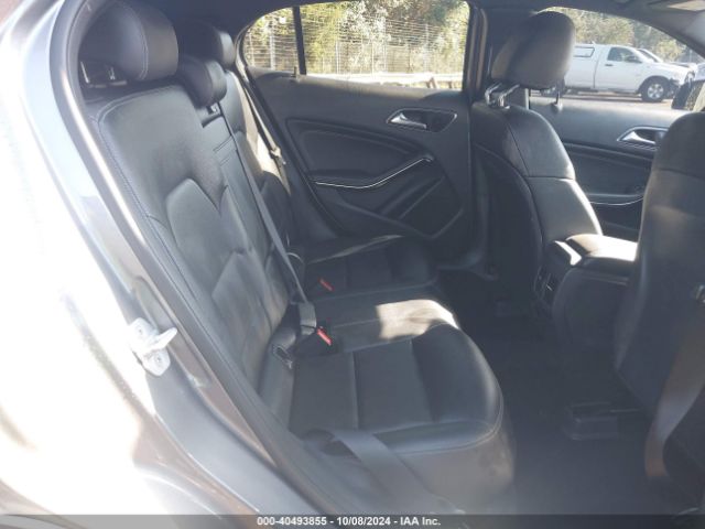 WDCTG4EBXHJ306214 Mercedes-Benz GLA 250