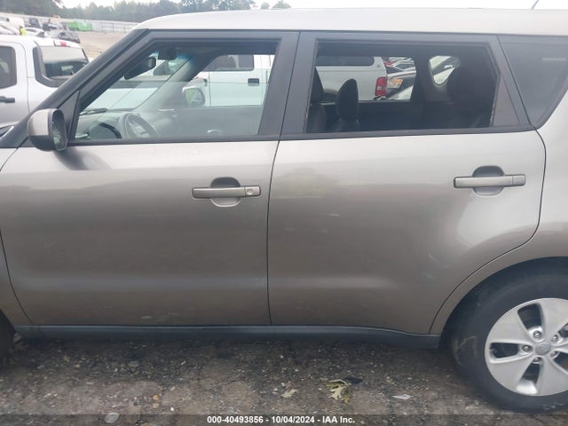KIA Soul 2015 KNDJN2A25F7142491 Image 14