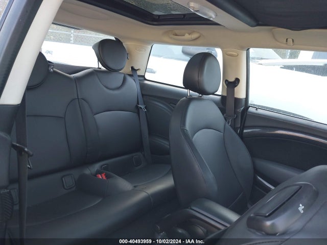2012 MINI COOPER S WMWSV3C54CTY27129 Photo 7