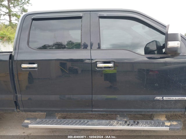 1FT7W2BT1HEC28507 Ford F-250 Lariat
