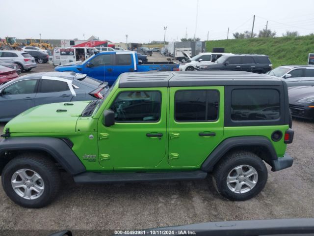 1C4HJXDG9LW142008 Jeep Wrangler Unlimited Sport S 4x4