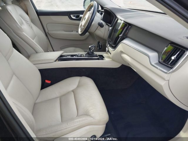 LYV102DK1KB176847 Volvo Xc60 T5 Momentum