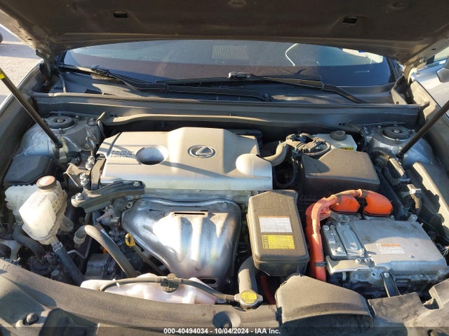 JTHBW1GG8F2087335 Lexus ES 300H