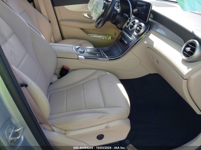 W1N0G8DB1MF917983 Mercedes-Benz Glc 300 Suv