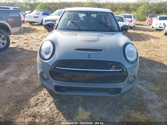 2021 MINI HARDTOP WMWXU9C08M2N81063 Photo 5