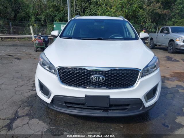 5XYPGDA52HG328683 KIA Sorento 3.3l Lx