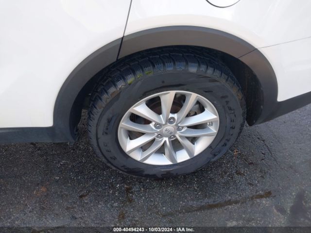 5XYPGDA52HG328683 KIA Sorento 3.3l Lx