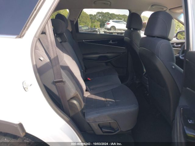 5XYPGDA52HG328683 KIA Sorento 3.3l Lx
