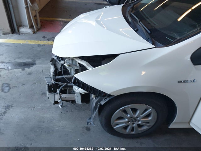 Toyota Prius Two 2017 JTDKBRFUXH3034653 Image 21