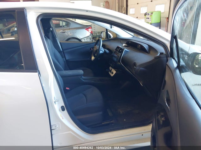 Toyota Prius Two 2017 JTDKBRFUXH3034653 Image 5
