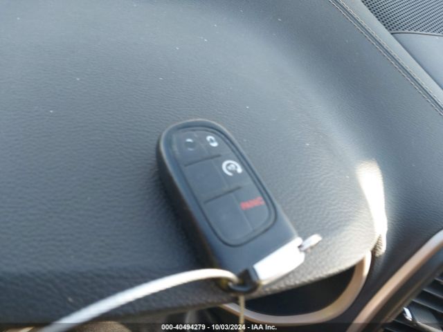 1C4PJMDB1GW330820 Jeep Cherokee Limited