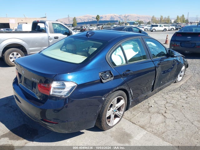WBA3C3C52EK200416 BMW 320i Xdrive