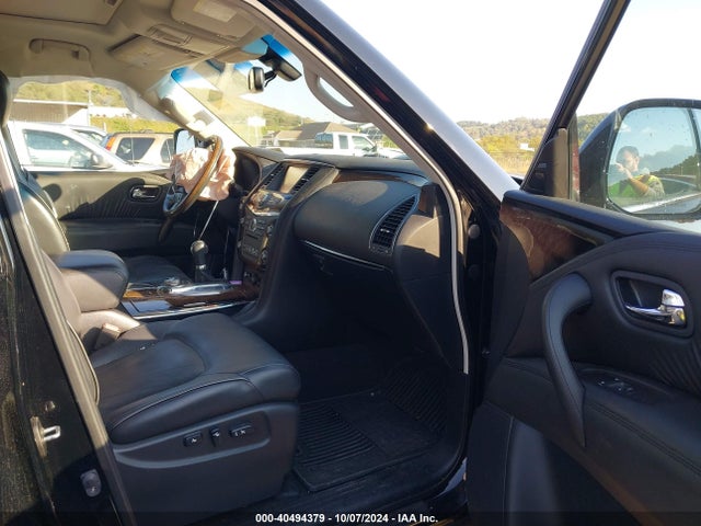 JN8AZ2NC6E9352127 Infiniti QX80