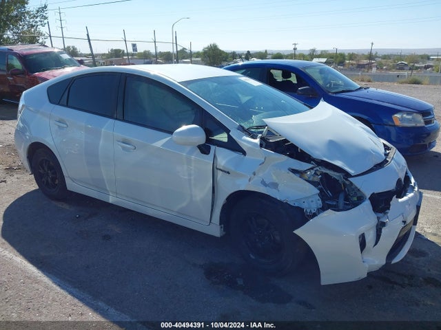 Toyota Prius Three 2015 JTDKN3DU5F0484393 Image 13