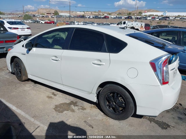 Toyota Prius Three 2015 JTDKN3DU5F0484393 Image 14