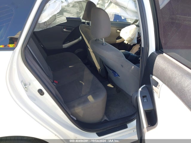 Toyota Prius Three 2015 JTDKN3DU5F0484393 Image 8