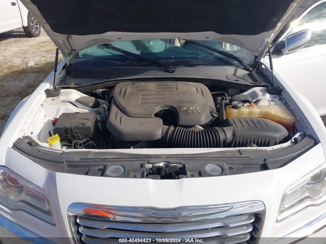 2C3CCAAG7EH235573 Chrysler 300