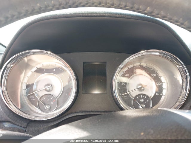 Chrysler 300 2014 2C3CCAAG7EH235573 Image 15