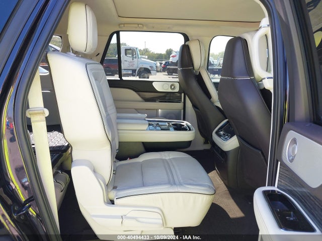5LMJJ3TT6LEL20741 Lincoln Navigator Black Label L