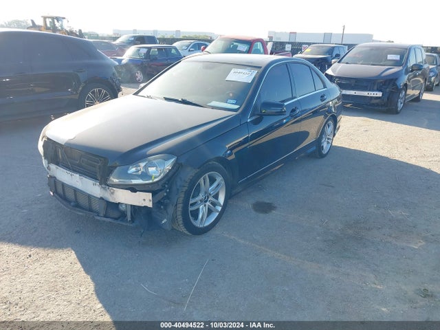 WDDGF4HB1EA947145 Mercedes-Benz C 250 Luxury/sport
