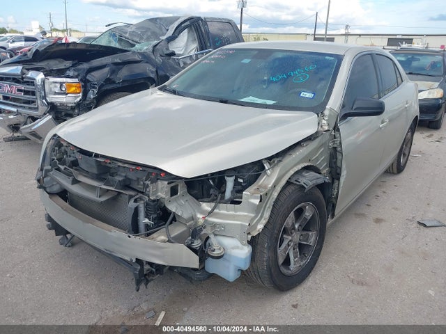Chevrolet MALIBU LS 2015 1G11B5SL7FF151905 Image 2