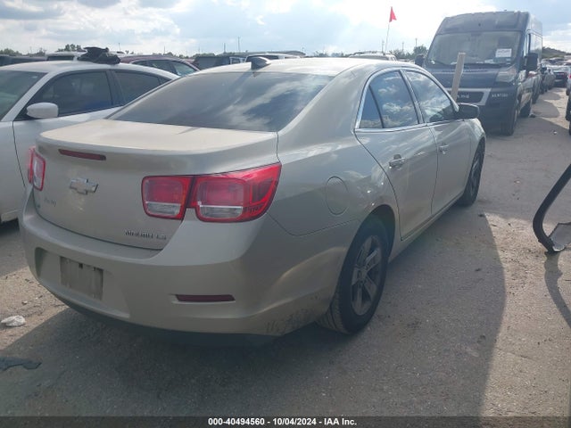 Chevrolet MALIBU LS 2015 1G11B5SL7FF151905 Image 4