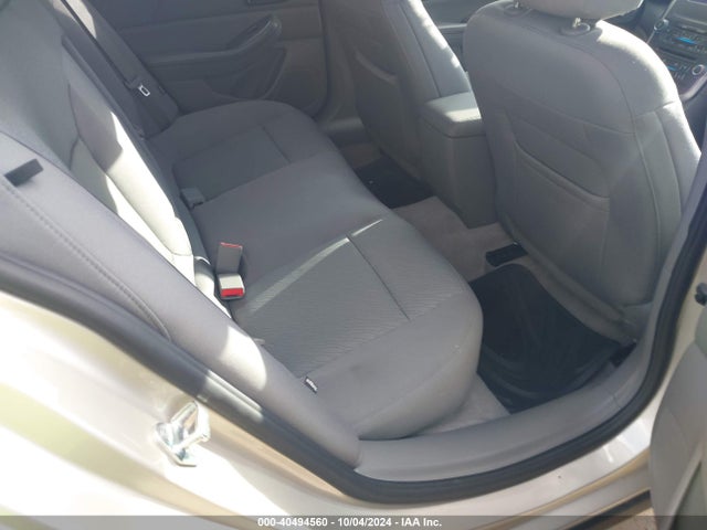 Chevrolet MALIBU LS 2015 1G11B5SL7FF151905 Image 8