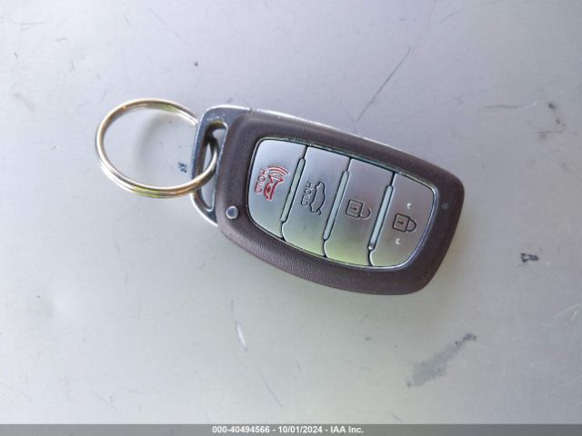 KMHDH6AHXEU024061 Hyundai Elantra