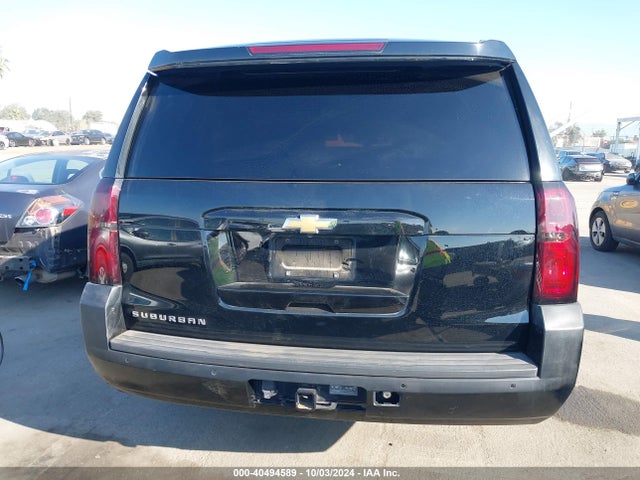 Chevrolet Suburban Ls 2018 1GNSCGKC7JR307833 Image 16