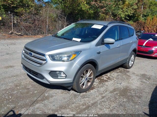Ford ESCAPE SE 2018 1FMCU9GD2JUA06158 Image 2