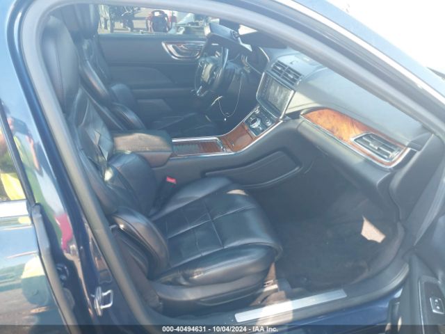 1LN6L9TK3H5600900 Lincoln Continental Select