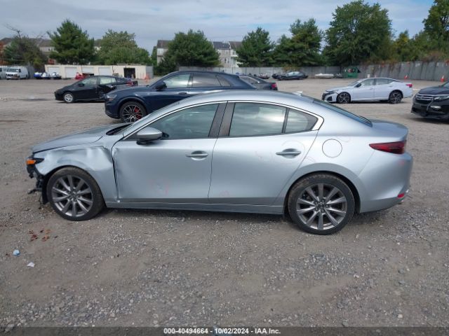 3MZBPADL7KM105341 Mazda Mazda3 Preferred Package