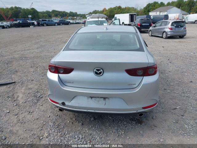 3MZBPADL7KM105341 Mazda Mazda3 Preferred Package
