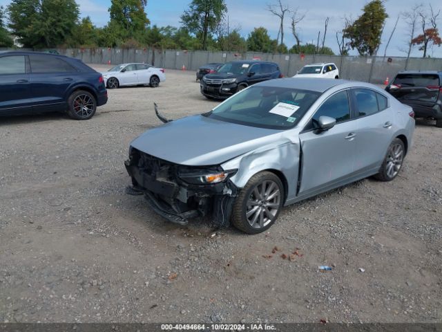 3MZBPADL7KM105341 Mazda Mazda3 Preferred Package