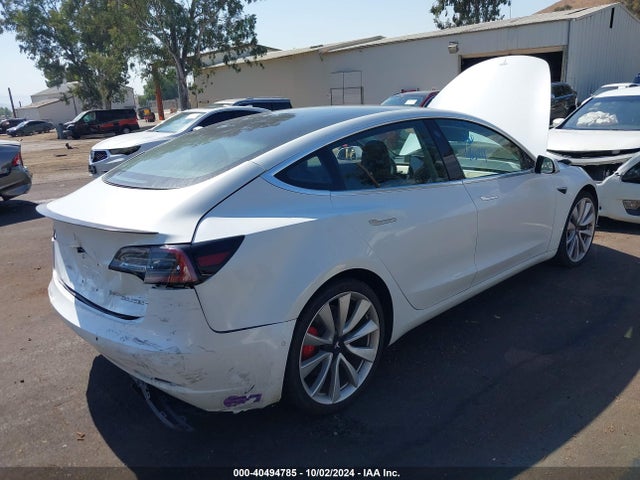 2018 TESLA MODEL 3 5YJ3E1EB8JF084408 Photo 3