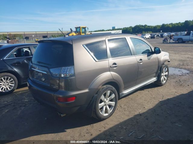 2011 MITSUBISHI OUTLANDER JA4JT5AX8BU030759 Photo 3