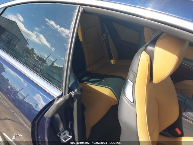 WDDKJ6HB9HF352474 Mercedes-Benz E 400 4matic