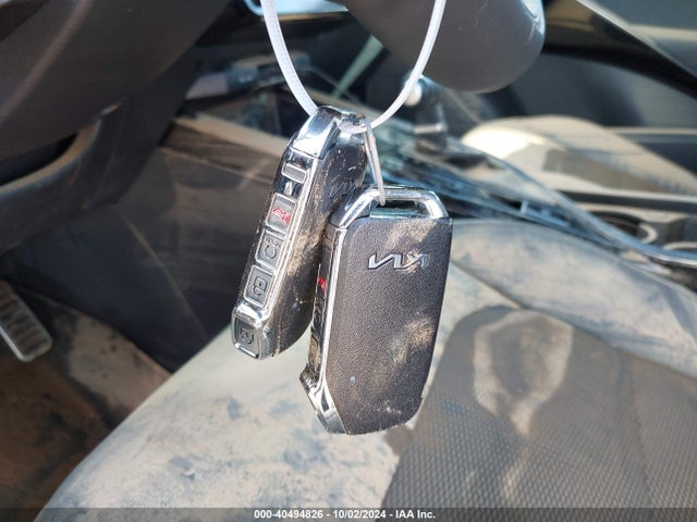 KNDCR3LE6R5122020 KIA Niro Ex Touring