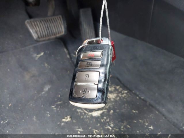 KNALN4D79E5129908 KIA Cadenza Premium