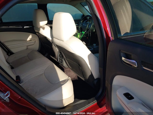 Chrysler 300C 2017 2C3CCAET3HH505961 Image 8