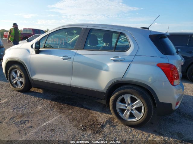 3GNCJKSB5LL299388 Chevrolet Trax Fwd Ls