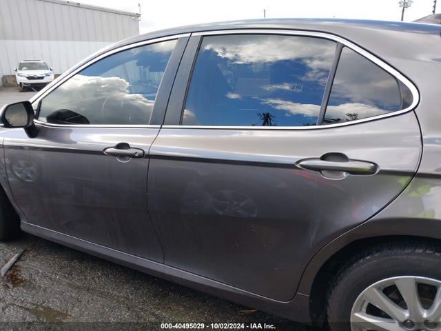 Toyota CAMRY LE 2019 4T1B11HK9KU745614 Image 15