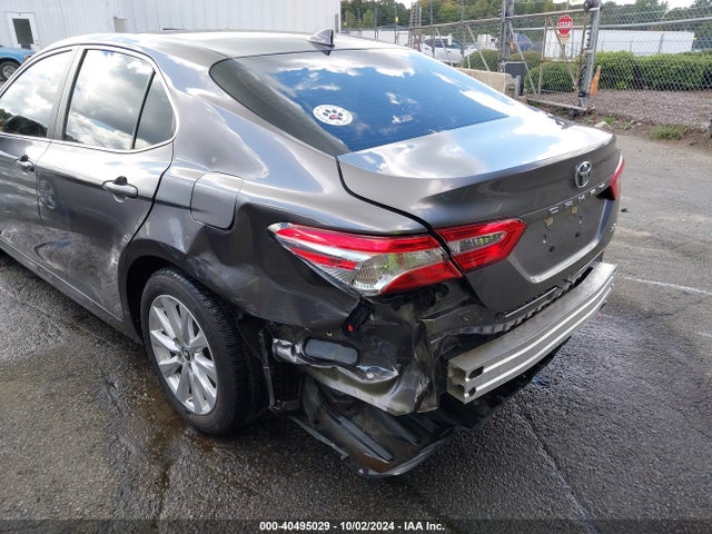 Toyota CAMRY LE 2019 4T1B11HK9KU745614 Image 6