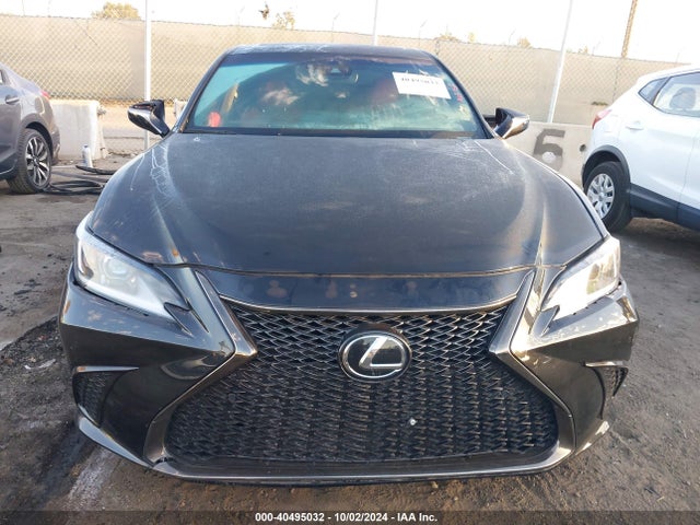 Продажа на аукционе авто 2022 Lexus Es 250 F Sport, vin: 58AG11D15NU009821, номер лота: 40495032
