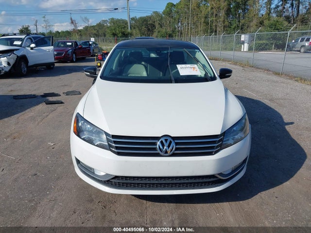 1VWBT7A34EC115155 Volkswagen Passat 1.8t Sport