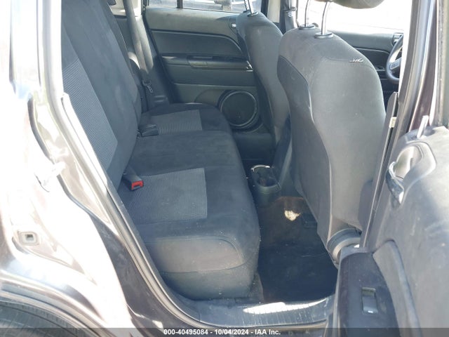 1C4NJCBAXFD104748 Jeep Compass Sport