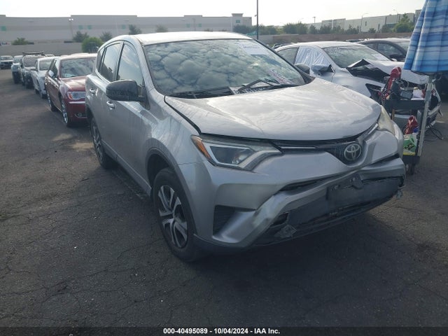 Toyota RAV4 LE 2018 JTMZFREV1JJ158356 Image 13
