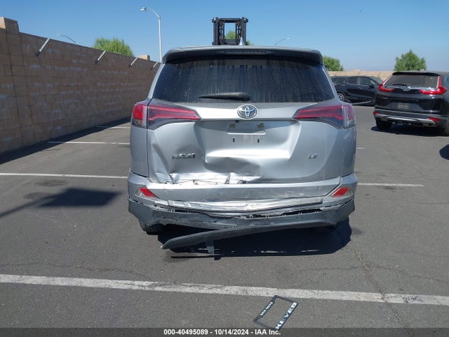 Toyota RAV4 LE 2018 JTMZFREV1JJ158356 Image 16