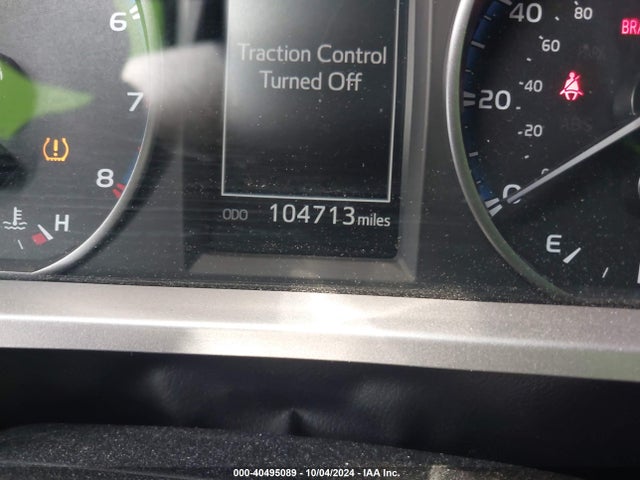 Toyota RAV4 LE 2018 JTMZFREV1JJ158356 Image 7
