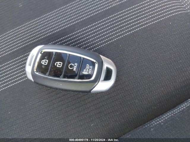 KMHRC8A30RU339901 Hyundai Venue Sel